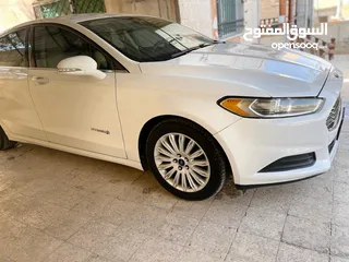  21 Ford Fusion 2015 بحالة الوكالة