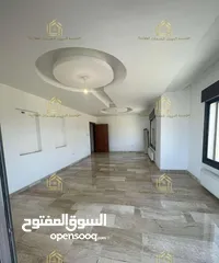  1 شقة فارغة للايجار سوبر ديلوكس