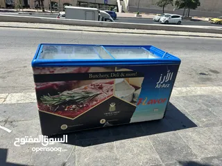  4 فريزر بطح وارد اوروبي حجم 450 لتر توفير طاقة A+ تبريد ممتاز  كمبرسير embarco للبيع بسعر حرق