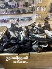  8 محل احذية للبيع المحل كامل او ما داخل المحل