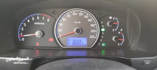  5 هيونداي افانتي HD 2008 لوكشري اوتوماتيك مع فتحه ممشى قليل 188 الف خصوصي اصلي.