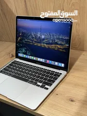  2 MacBook Air M1