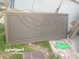  20 ابواب خشب سويد شبه وكاله وشبابيك المنيوم وجاكوزي وبوابات حديد