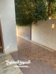  4 منزل للبيع 330 متر