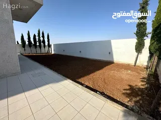  3 فيلا مستقلة في طريق المطار ( Property ID : 35250 )