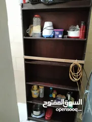  1 kitchen cupboard