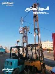  12 خدمة تأجير رافعات شوكية مع سائق او بدون خدمة تنزيل جميع انواع البضائع تحت اشراف كادر مخصص