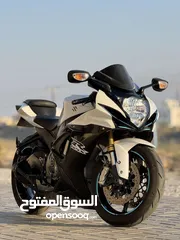  4 سوزوكي R750 نظيفة للبيع