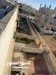  8 منزل مستقل طابقين مع ارض وحديقة مساحة الارض 1000 متر مربع . للتواصل واتساب : +905364503647