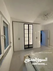  15 خزائن زجاج
