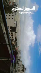  2 شقه بأطلاله رائعه للبيع موقع حيوي بجانب الفنادق