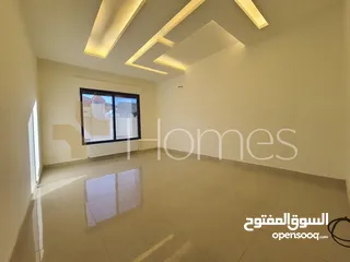  10 شقة طابق اول للبيع في حي الصحابة بمساحة بناء 200م