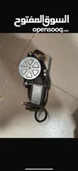  1 مضخم صوت الكتروني على الريموت