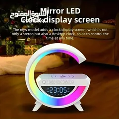  6 سماعة LED لاسلكية مع شاحن مدمج