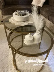  1 طاولة  وسط