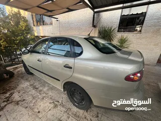  6 سيات كوردوبا 2005 محرك جديد ( 1400)جير اتوماتيك جديد كمبيوتر جديد السيارة مميزة مالك واحد من الوكالة