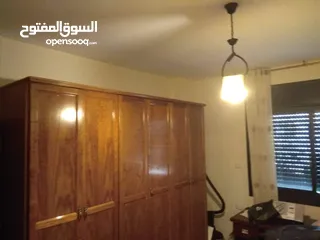  7 شقة مميزة للبيع – عين منجد / رام الله  الموقع: عمارة السعادة – مقابل قيادة الشرطة مباشرة