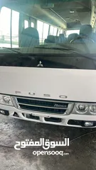  6 باص متسوبيشي فوسو حره غير مجمرك 26 راكب ماتور كهرباء