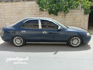  1 هونداي افانتي موديل 96.