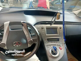  26 تويوتا بريوس (2013) 4 جيد للبيع