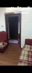  4 استديو مفروش للايجار، إربد خلف صالة ليالينا بالقرب من محلات سمايل، (اربع غرف  + 3 مكيفات +2 حمامات).