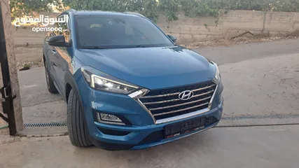  18 هونداي توسان اعلى فئه بالاضافات وقاارن 2019 فل فل والفحص ولا غرام بويه