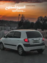  1 هيونداي كيتس كليك