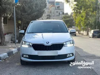  1 اصل شركة / اوتوماتك / يد اولى/ SKODA FABIA 2022