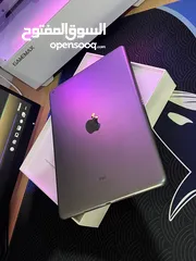  1 iPad 8 بحالة ممتازة شبه الجديد