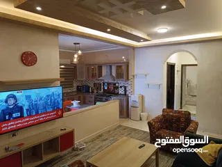  28 شقة مفروشة ارضية فاخرة للايجار بالقرب من الجامعه الاردنيه و جامعة الاميرة سمية الجبيهة 4 من المالك م