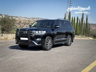  3 Toyota Land Cruiser GX-R 2016