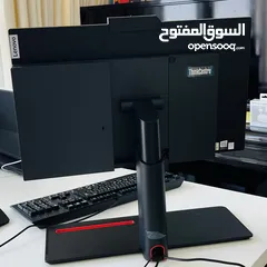  4 Lenovo ThinkCentre M70a all in one