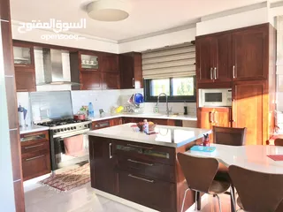  9 شقة مميزة في عمارة مميزة