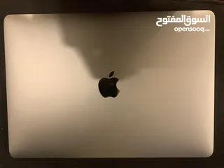  1 MacBook pro 2017 (a1708)