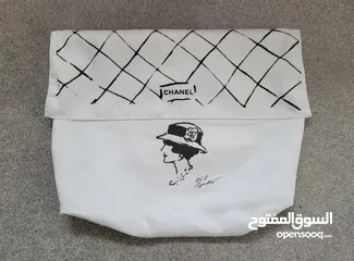  5 حقيبة شانيل النموذجية الكلاسيكية / Chanel Classic Flap Bag