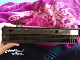  2 جهاز Xbox one x  وكالة  بسعر حرق