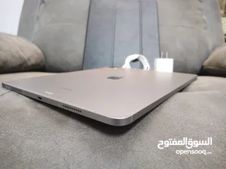  4 ايباد برو  2022 ,M2, حجم الشاشه  12.9 انش يدعم شريحه طبعا الجيل السادس