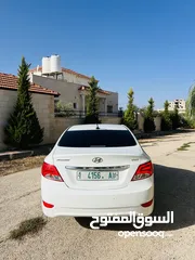  2 هونداي اكسنت 2017 للبيع اصل برايفت مطور 1.4 / 6 غيار