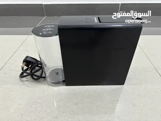  3 للبيع ماكينة قهوة nespresso نسبريسو الاصلية كبسولات صغيرة بحالة جيدة جدا