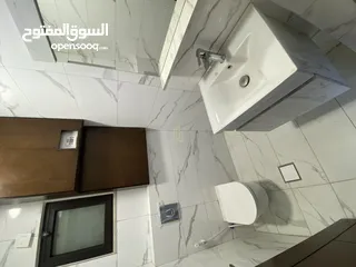  5 في أجمل مناطق أم السماق شقة أرضية 137م مع ترس وحديقة 170م بسعر مميز / ref 9541