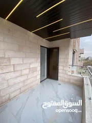  12 شقة فاخرة طابق اخير مع روف دوبلكس 200 متر وتراس 60 متر خلف الجامعة التطبيقية اطلالة دائمة بسعر مميز