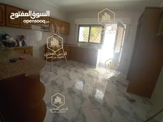  5 شقة / للايجار / 2نوم / ارضية مع حديقة / قرب مكه مول / خلدا