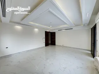  8 شقة طابق ارضي للبيع مساحة 240م باجمل مناطق خلدا (مشروع 113)