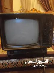  2 تليفزيون قديم