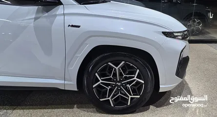  6 Hyundai Tucson Hybrid N Line  2024