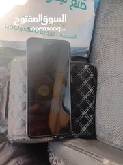  4 تلفون للبيع كامل اغراضه