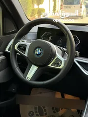  10 BMW X5 50e ترخيص   محرك 3000 هايبرد plug in/يقطع على الشحنه 100 كيلو متر
