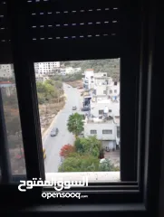  2 شقة للبيع بإطلالة مميزة.وسعر مغري