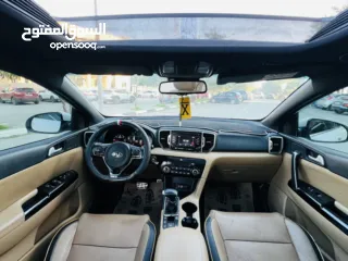  7 KIA SPORTAGE GT LINE