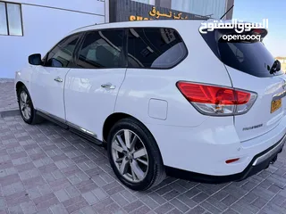  2 Urgent Sale!!! Pathfinder 2014with panoramic view and sunroof ,very good condition بيع عاجل!!!